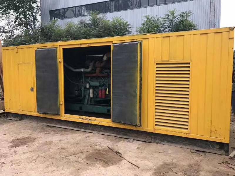 乳山柴油发电机组滤清器内充满机油但压力不足如何进行故障排查？