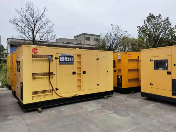 乳山干式空气滤清器和湿式空气滤清器有什么区别？