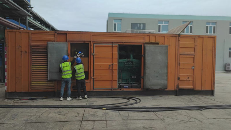 乳山如何检查柴油发电机组的机油油位?